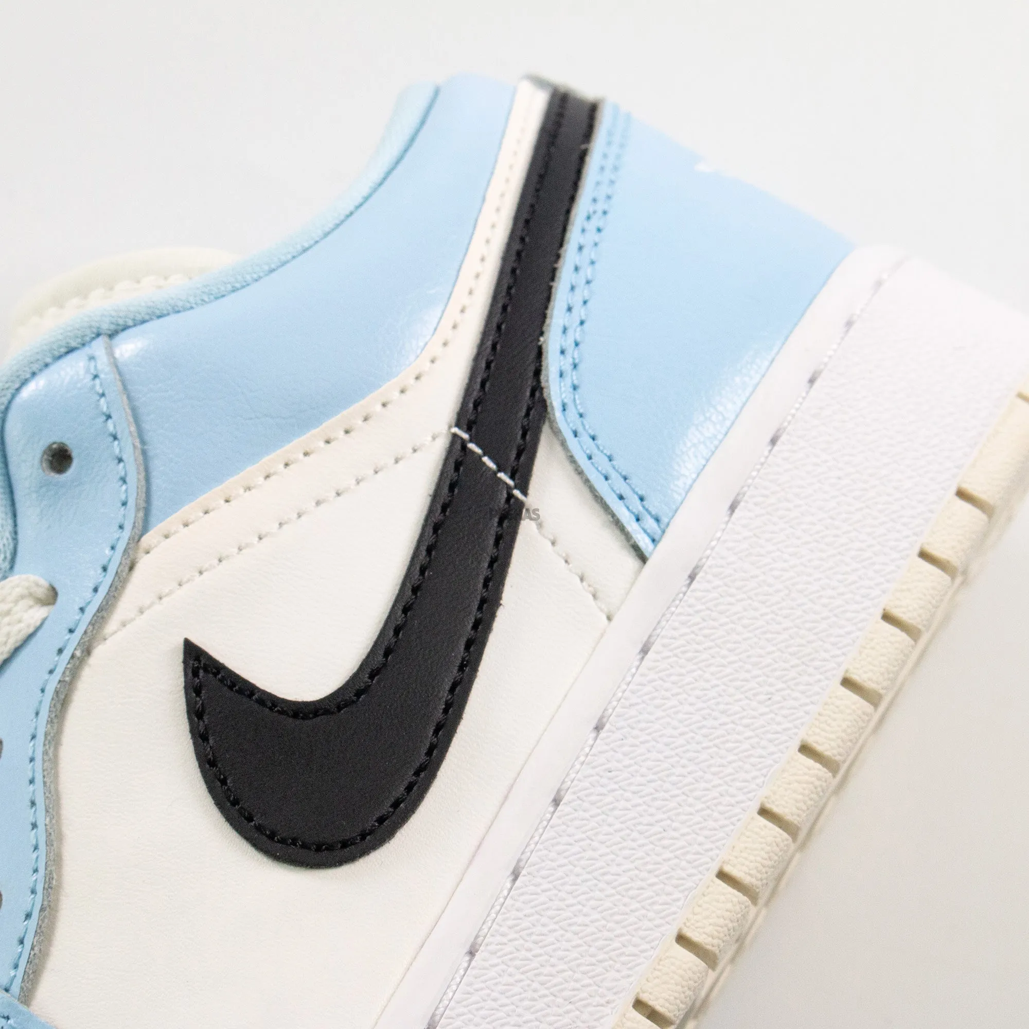 Air Jordan 1 Low 'Ice Blue Black' GS (2022)