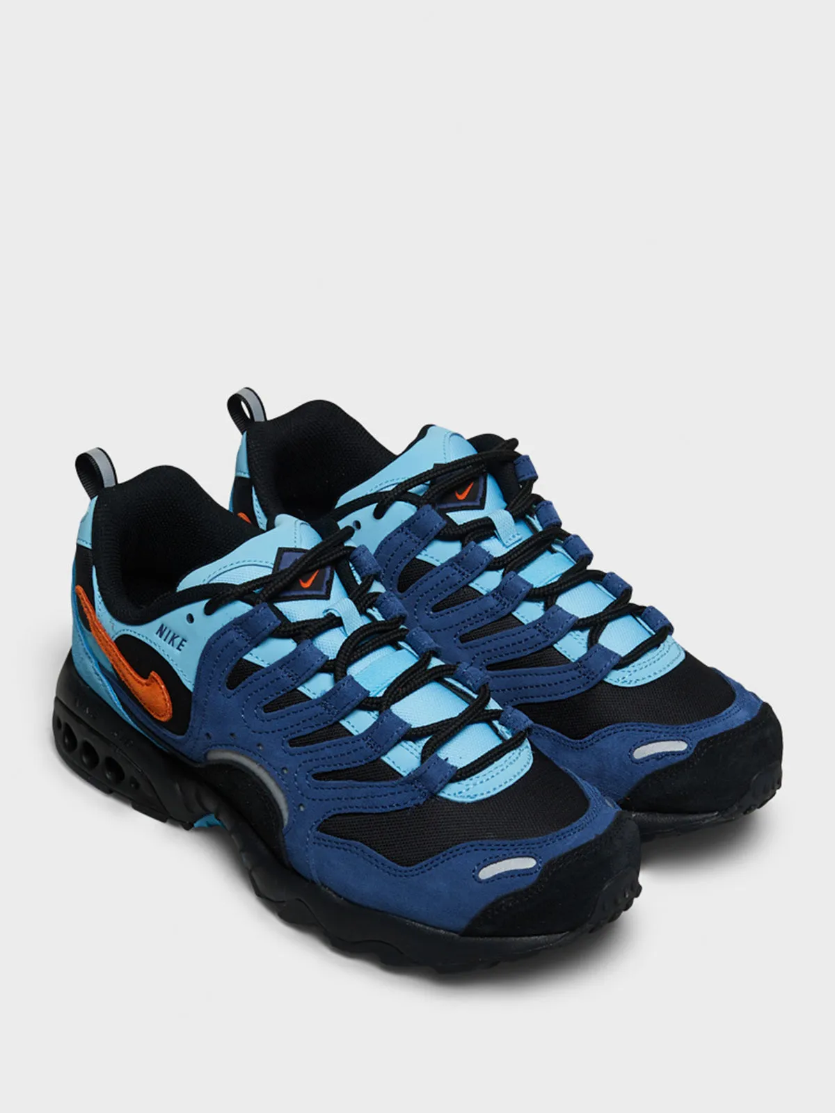 Air Terra Humara SP Sneakers in Mystic Navy, Safety Orange & Black