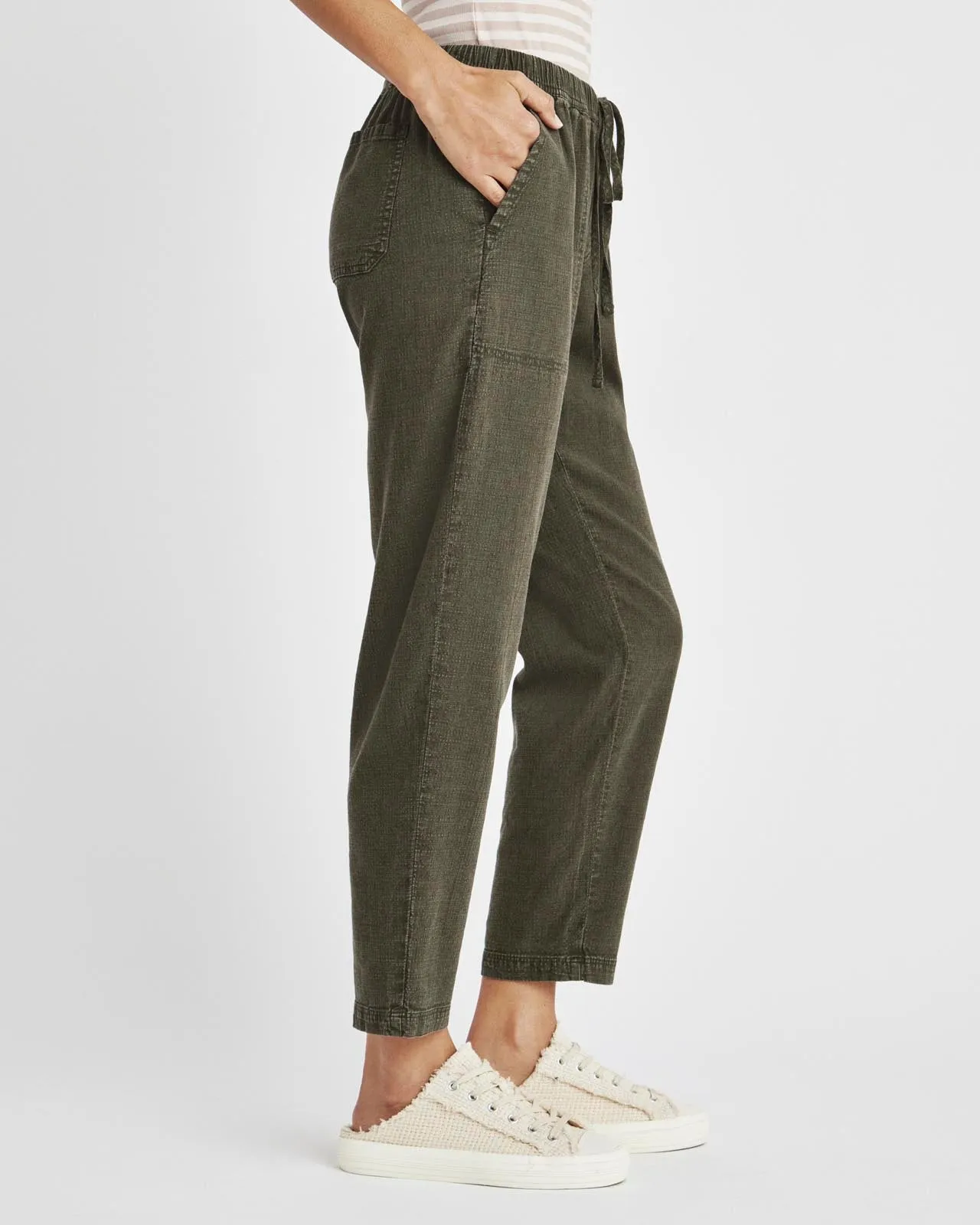 Angie Straight Leg Pant