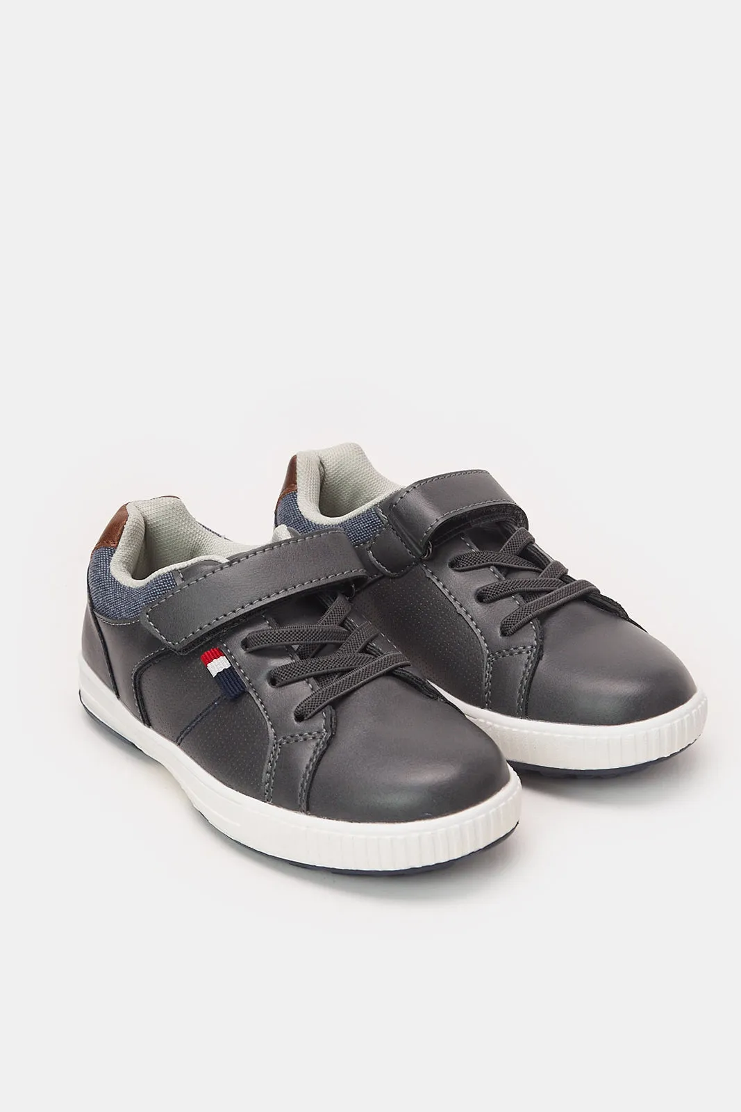 Boys Charcoal Material Block Sneakers