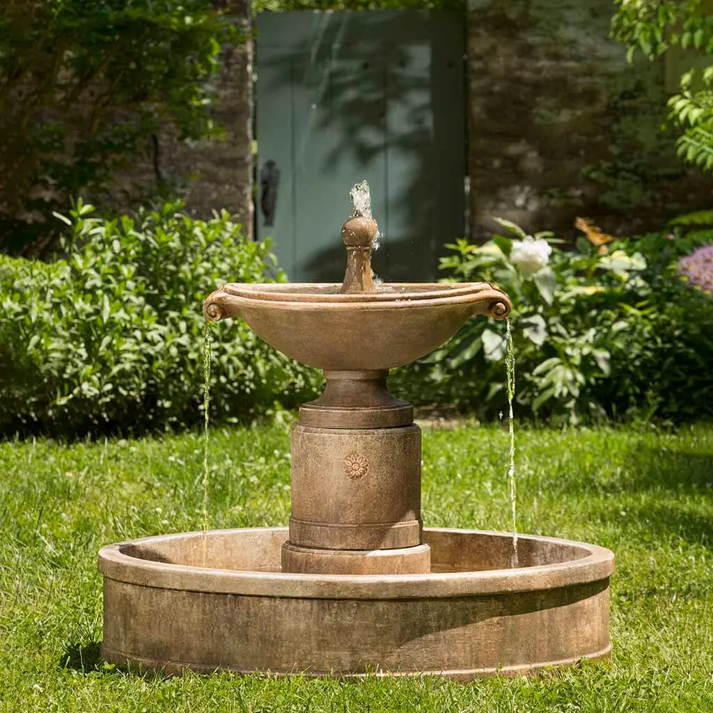 Campania International Borghese Fountain in Basin