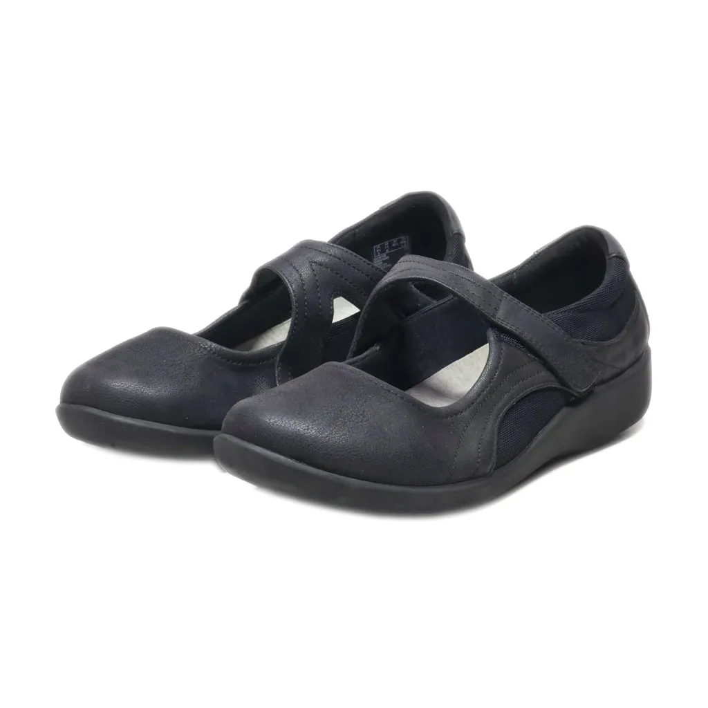 Clarks Cushion Soft Ballerinas Leather Black Colour For Women