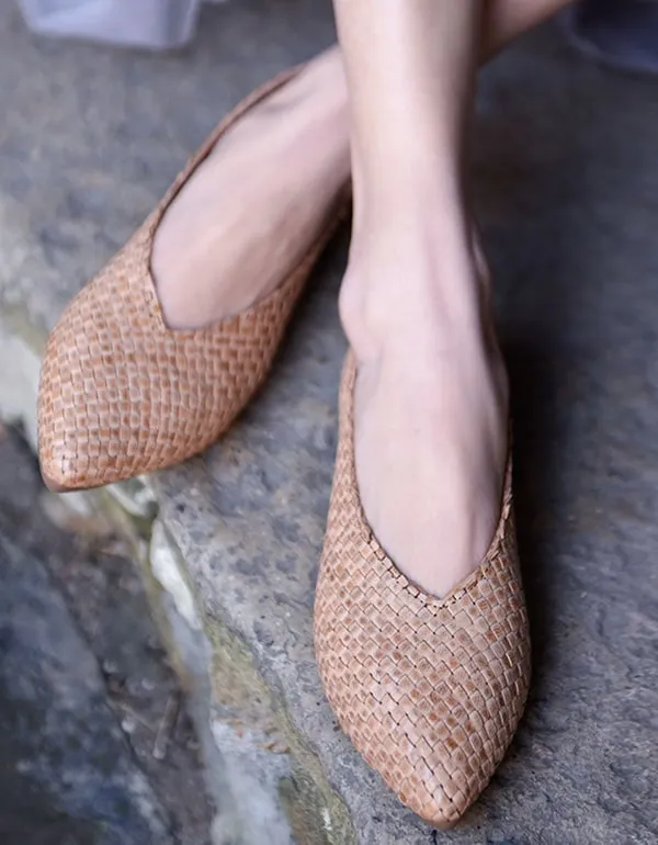 Hand-Woven Retro Leather Fashion Pumps