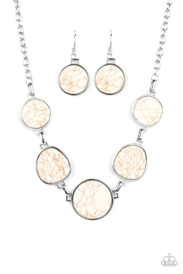 Paparazzi Necklace ~ Santa Fe Flats - White