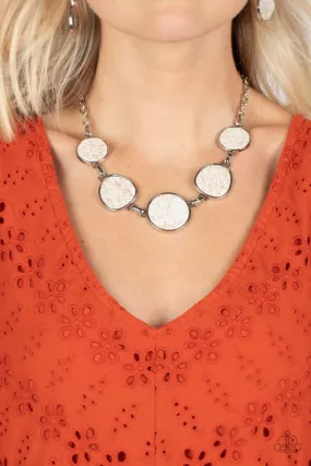 Paparazzi Necklace ~ Santa Fe Flats - White