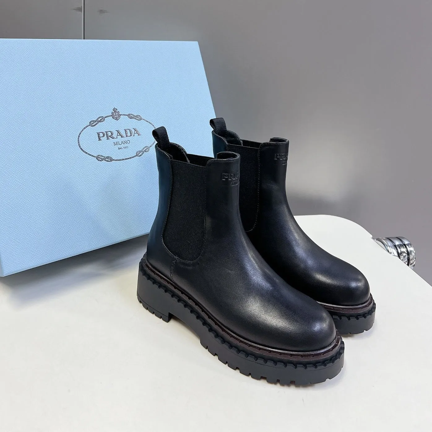 PRA CHELSEA BOOTS BLACK CALFSKIN