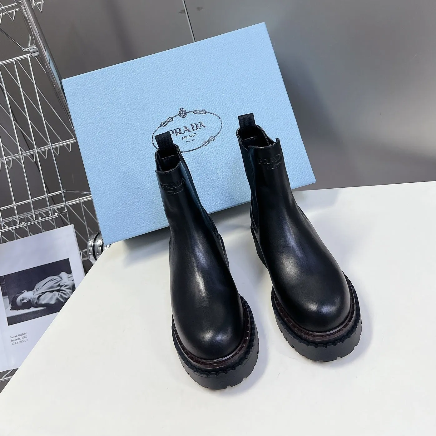 PRA CHELSEA BOOTS BLACK CALFSKIN