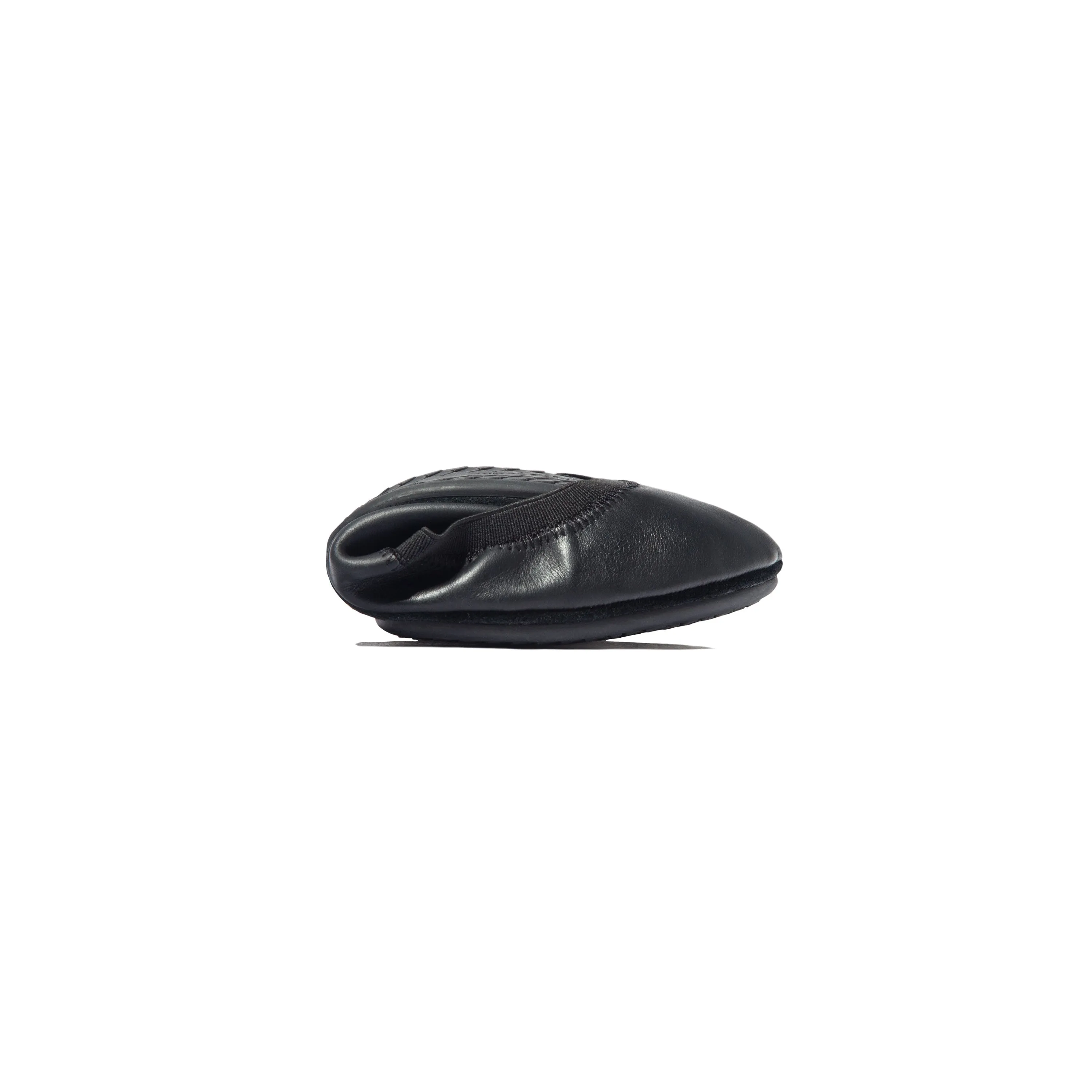 Samara Foldable Ballet Flat in Black Leather