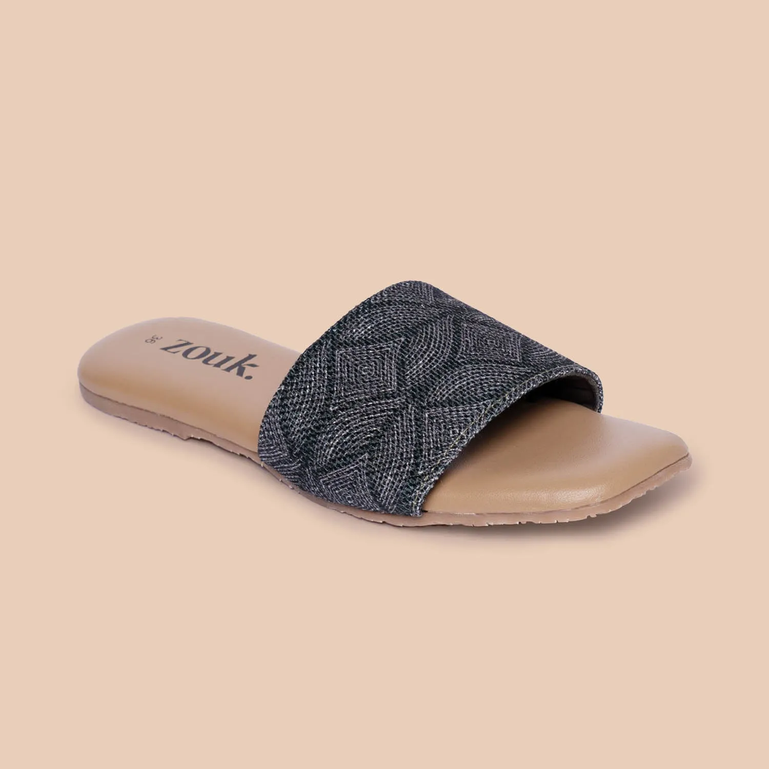 Shalimar Qila Casual Flats