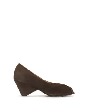 Tiffany Triangle Calf Suede Coffee Brown