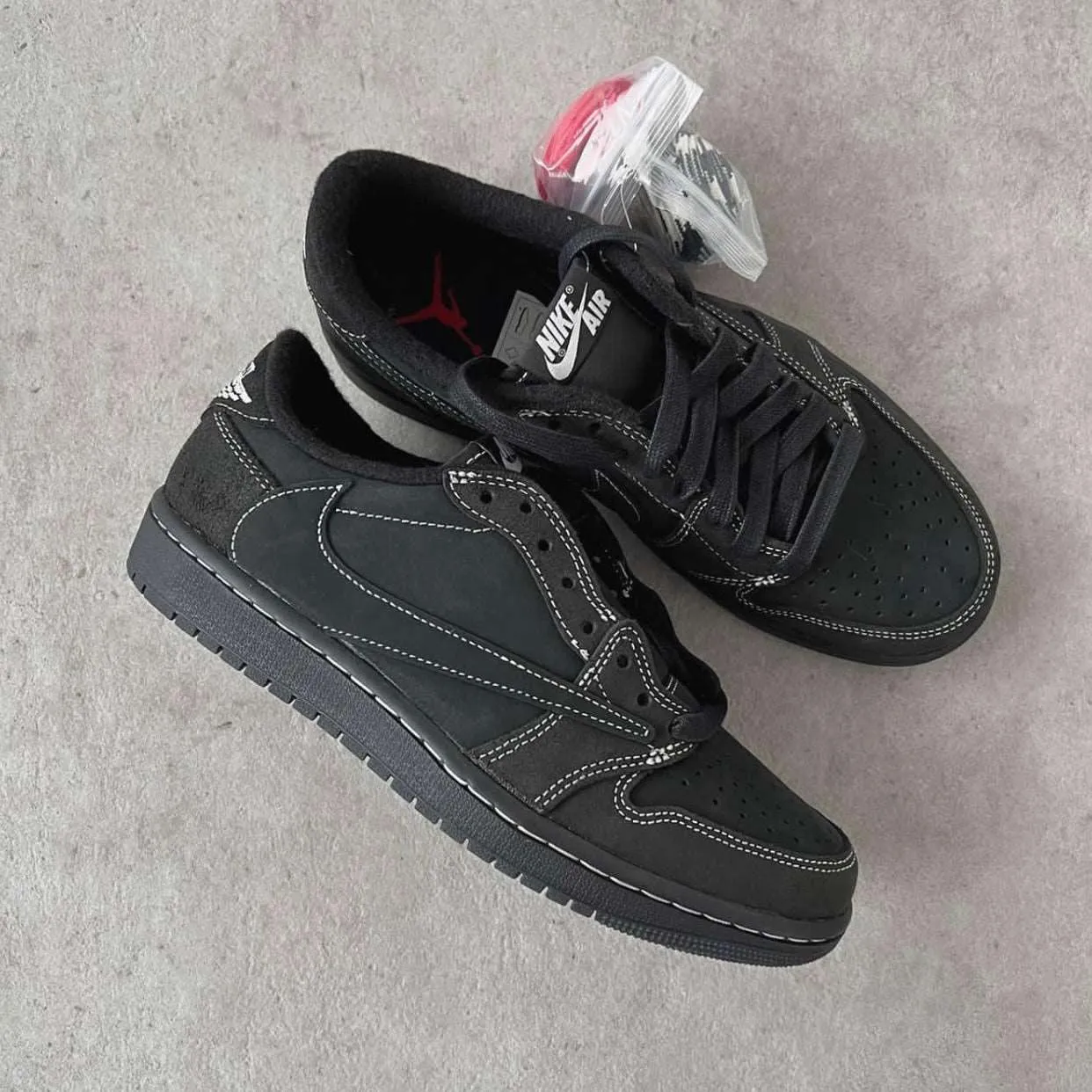 Travis Scott x Air Jordan 1 Low 'Black Phantom'