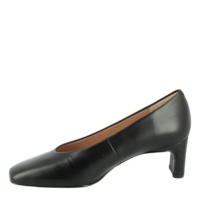 Unisa Lucoli Black Leather Pump