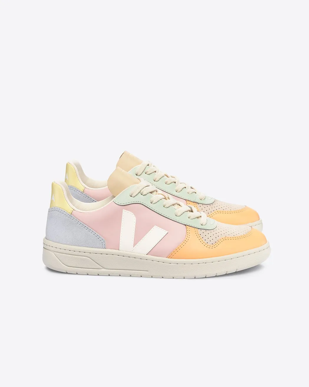 veja v-10 sneaker